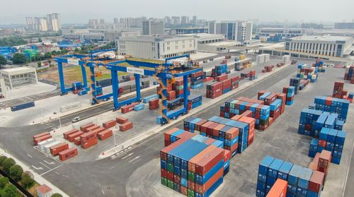 從“內(nèi)陸腹地”到“開放前沿” 重慶國際物流樞紐園的高質(zhì)量發(fā)展之路